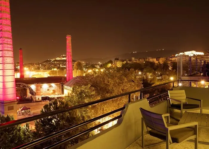 Designer Loft In Heart Of Athens Nightlife