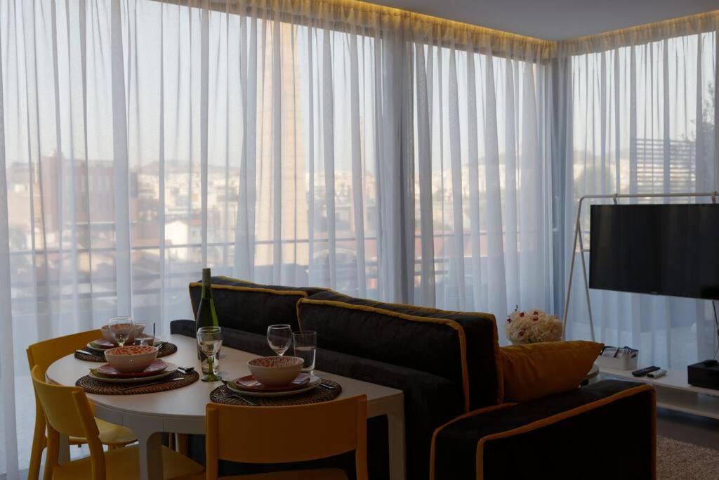 Apartment Designer Loft In Heart Of Nightlife *