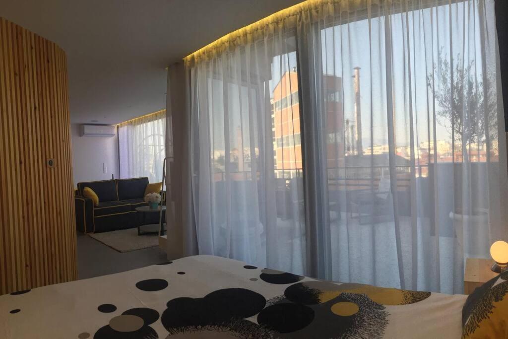 Apartment Designer Loft In Heart Of Nightlife Athens