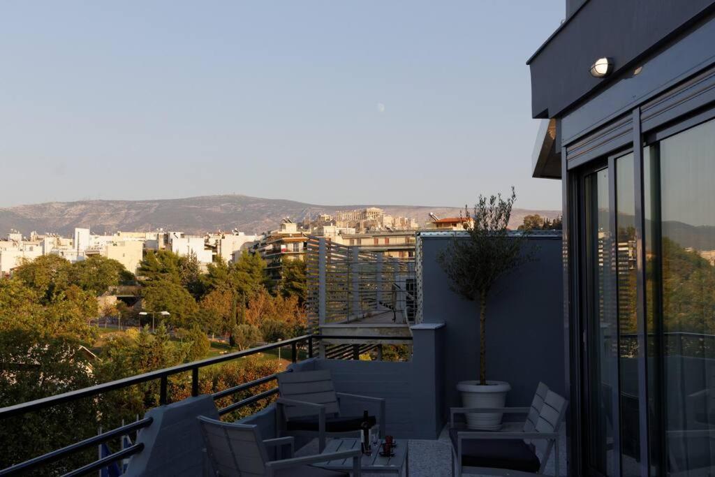 Designer Loft In Heart Of Nightlife Athens